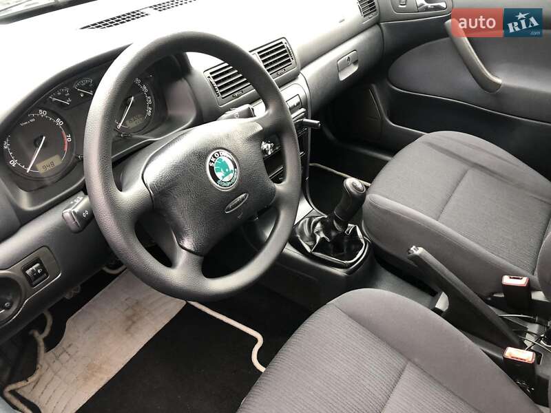 Универсал Skoda Octavia 2009 в Мироновке