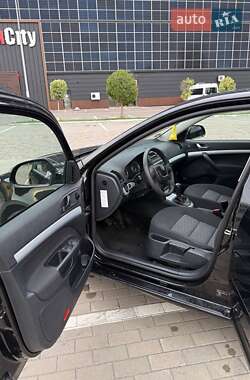 Универсал Skoda Octavia 2009 в 