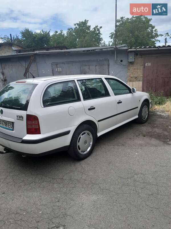 Универсал Skoda Octavia 1999 в Кропивницком