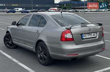 Лифтбек Skoda Octavia 2012 в 