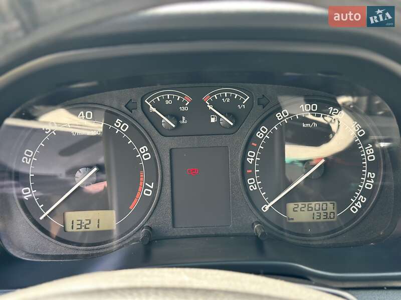 Лифтбек Skoda Octavia 2009 в Черкассах
