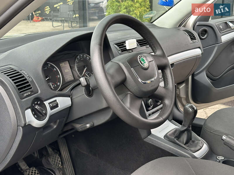 Универсал Skoda Octavia 2009 в Харькове