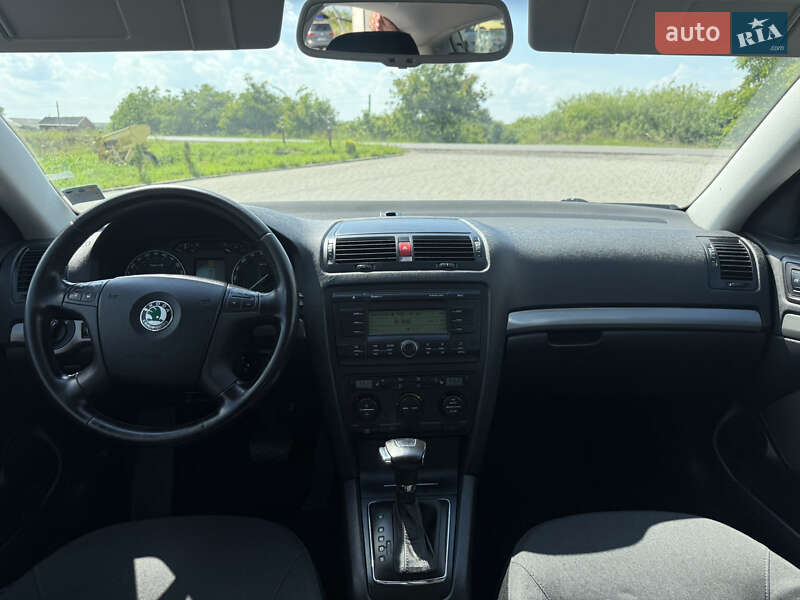 Лифтбек Skoda Octavia 2006 в Львове