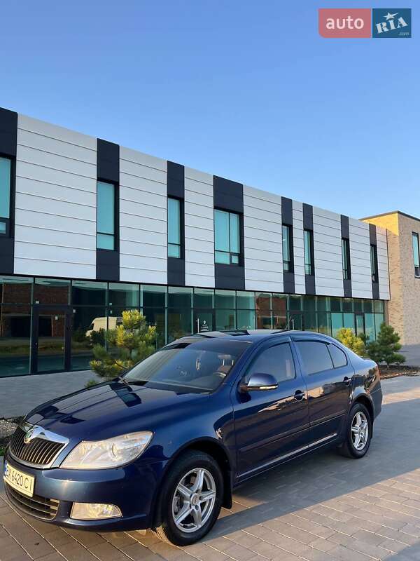 Лифтбек Skoda Octavia 2010 в Хмельницком