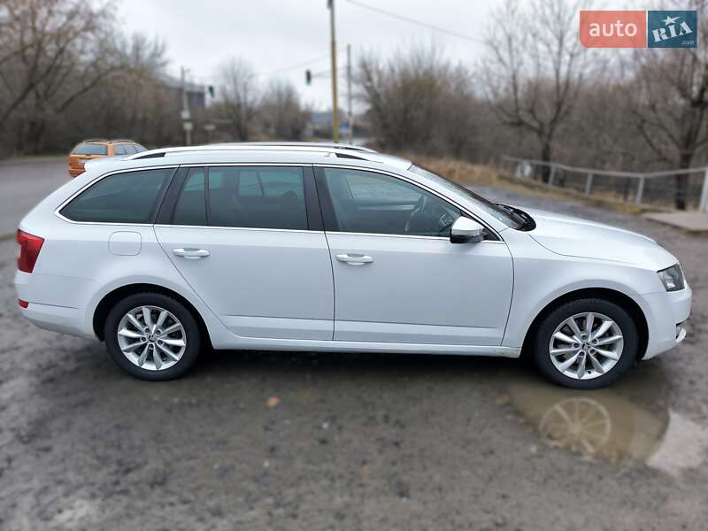 Универсал Skoda Octavia 2016 в Луцке