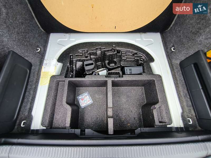 Универсал Skoda Octavia 2016 в Луцке