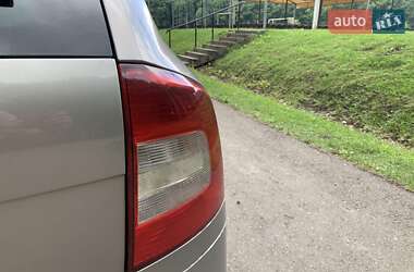Універсал Skoda Octavia 2011 в 