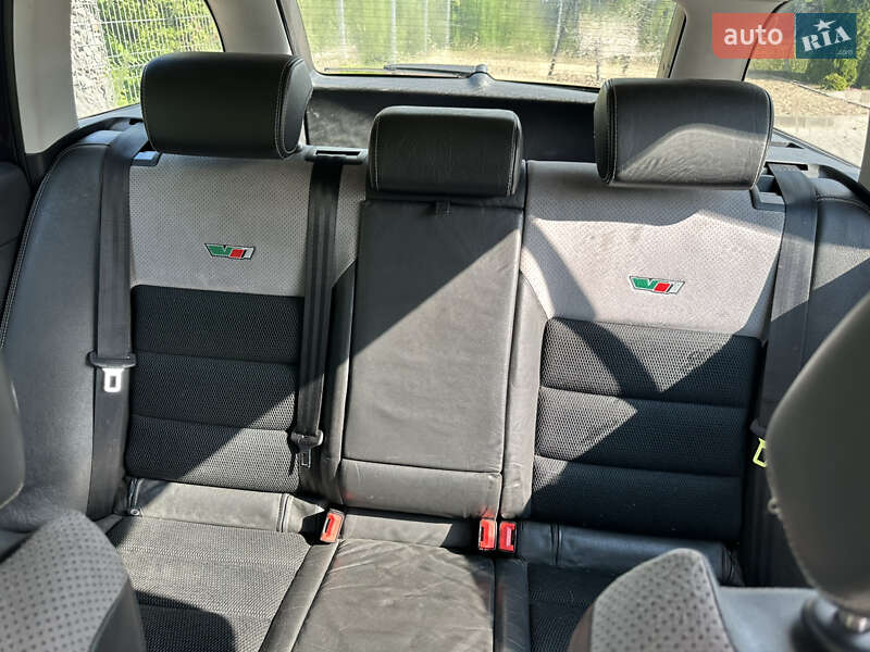 Универсал Skoda Octavia 2011 в Самборе