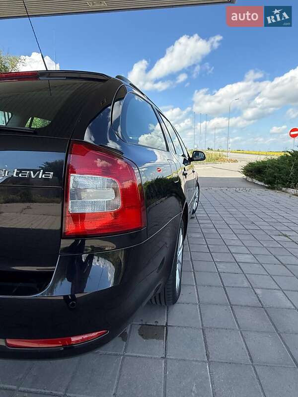 Універсал Skoda Octavia 2009 в Великій Багачці