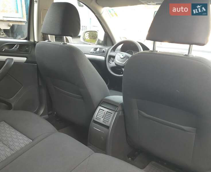 Лифтбек Skoda Octavia 2011 в Хмельницком