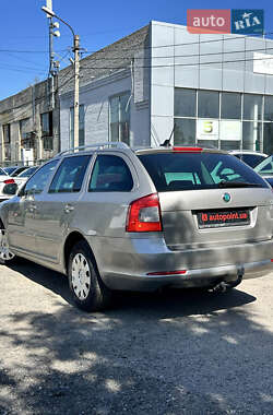 Универсал Skoda Octavia 2012 в 