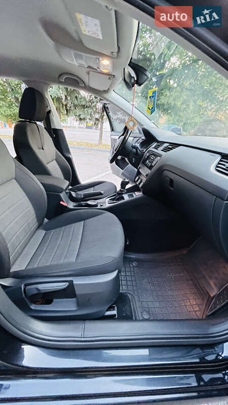 Лифтбек Skoda Octavia 2017 в Подгородном
