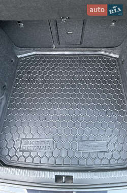 Лифтбек Skoda Octavia 2017 в 