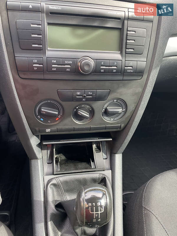 Ліфтбек Skoda Octavia 2008 в Дніпрі