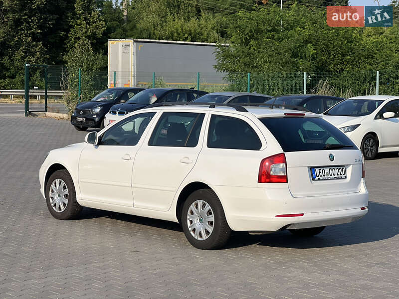 Универсал Skoda Octavia 2009 в Виннице