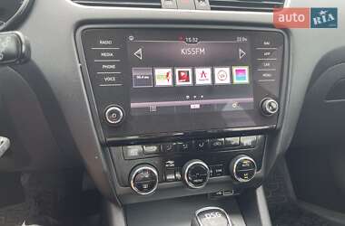 Ліфтбек Skoda Octavia 2019 в 