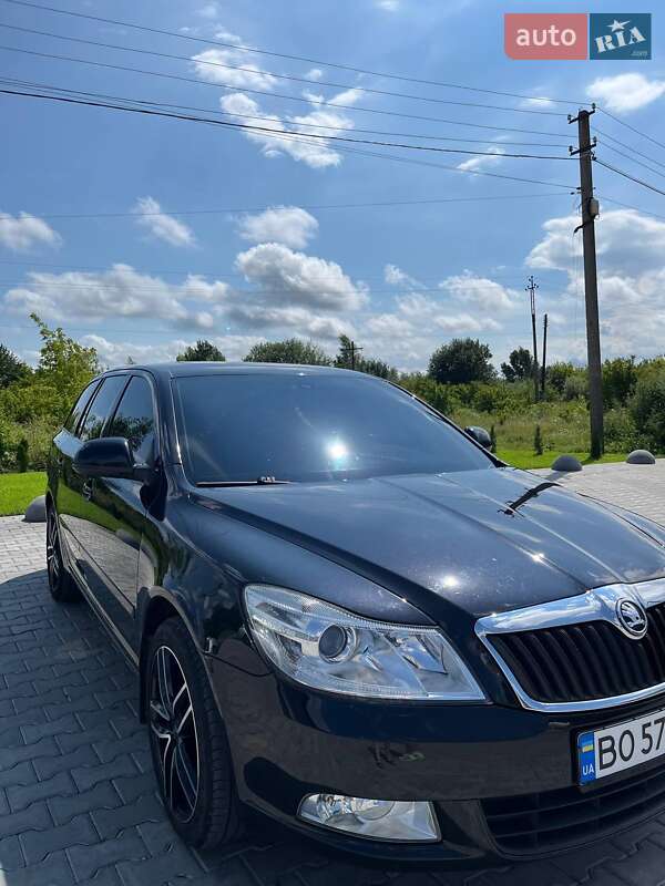 Універсал Skoda Octavia 2009 в Тернополі
