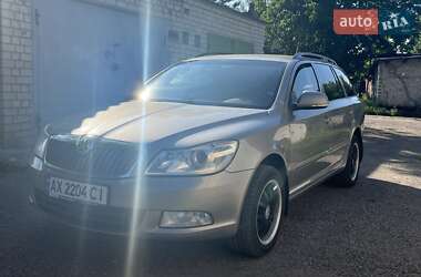 Универсал Skoda Octavia 2010 в 
