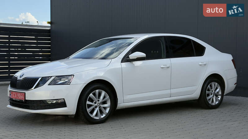 Лифтбек Skoda Octavia 2019 в Мукачево