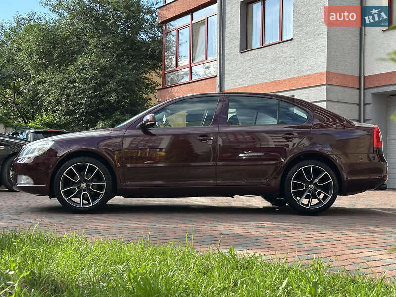 Лифтбек Skoda Octavia 2010 в Ивано-Франковске