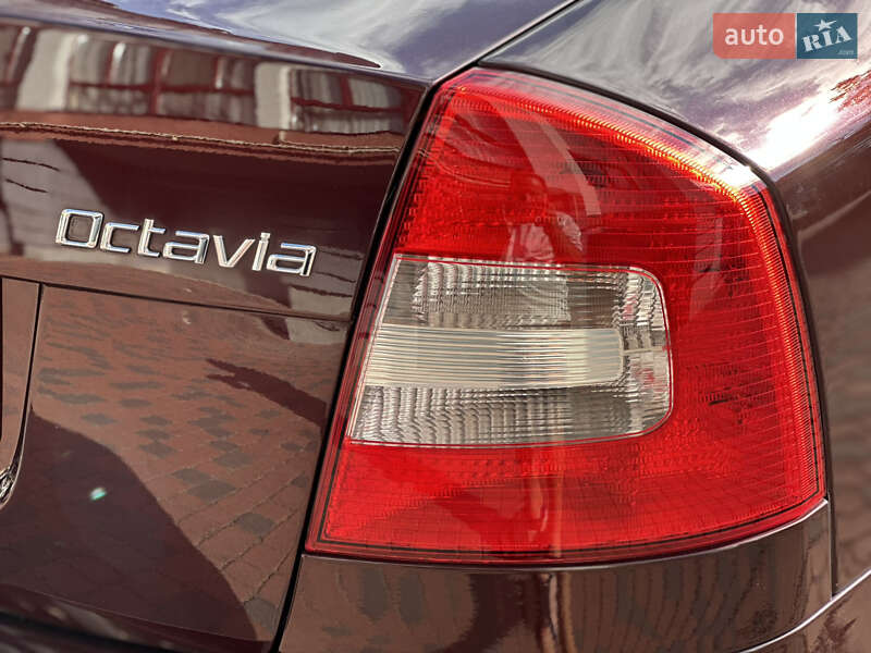 Лифтбек Skoda Octavia 2010 в Ивано-Франковске