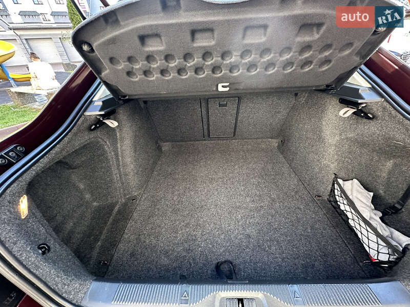 Лифтбек Skoda Octavia 2010 в Ивано-Франковске