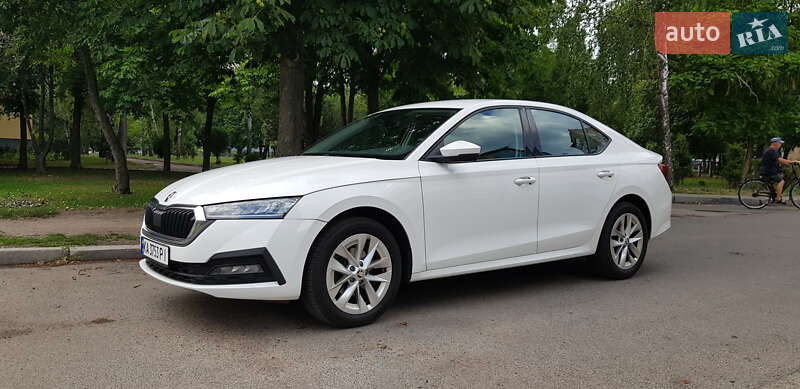 Ліфтбек Skoda Octavia 2021 в Черкасах