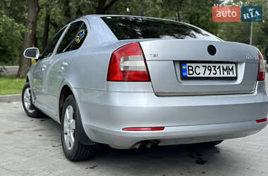 Ліфтбек Skoda Octavia 2009 в Новояворівську