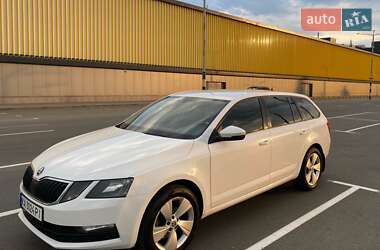 Універсал Skoda Octavia 2019 в Києві