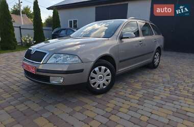 Универсал Skoda Octavia 2007 в Нововолынске
