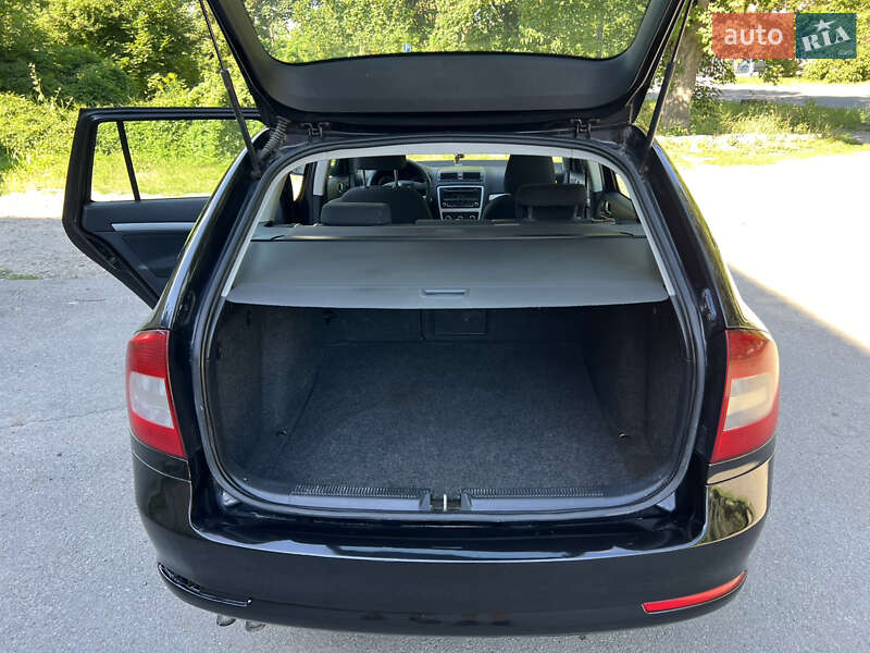 Универсал Skoda Octavia 2010 в Каменец-Подольском