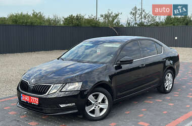 Лифтбек Skoda Octavia 2019 в Берегово