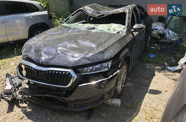Лифтбек Skoda Octavia 2023 в Киеве