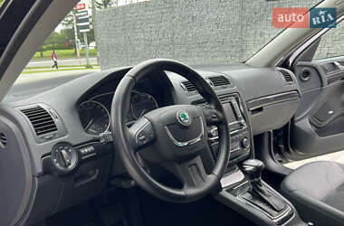 Универсал Skoda Octavia 2012 в 