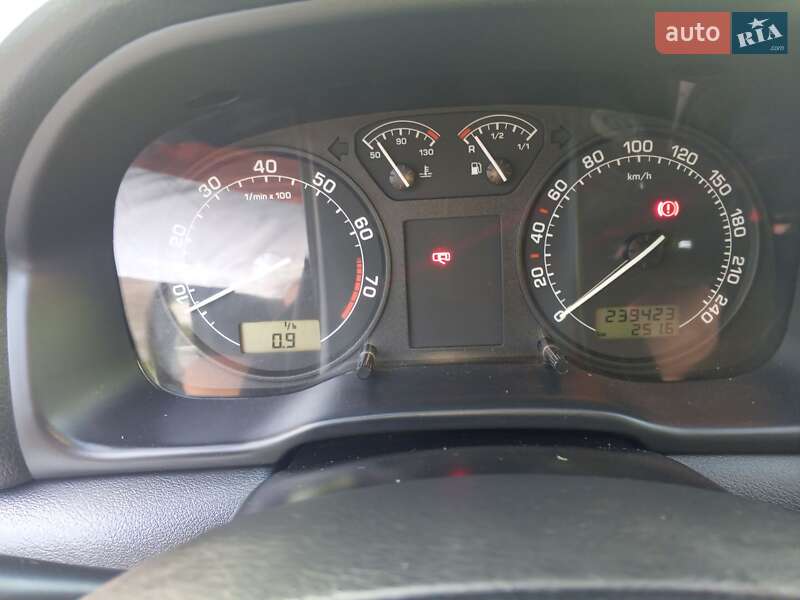 Універсал Skoda Octavia 2006 в Сквирі