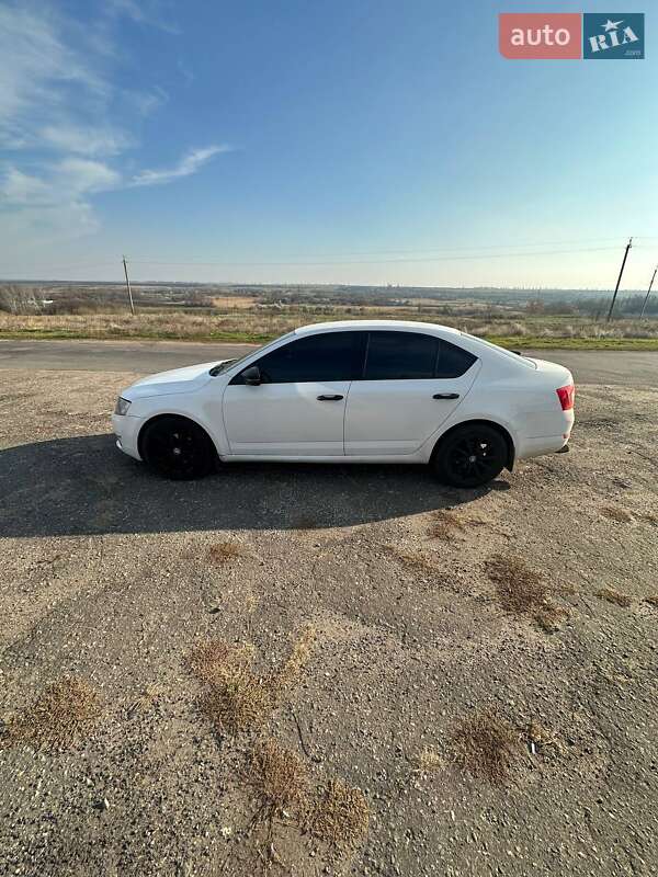 Лифтбек Skoda Octavia 2013 в Устиновке