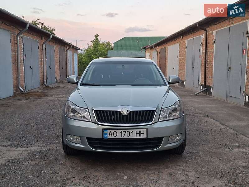 Лифтбек Skoda Octavia 2010 в Нежине