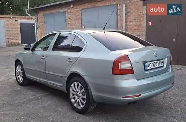 Лифтбек Skoda Octavia 2010 в 