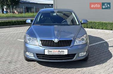 Ліфтбек Skoda Octavia 2010 в Чернівцях