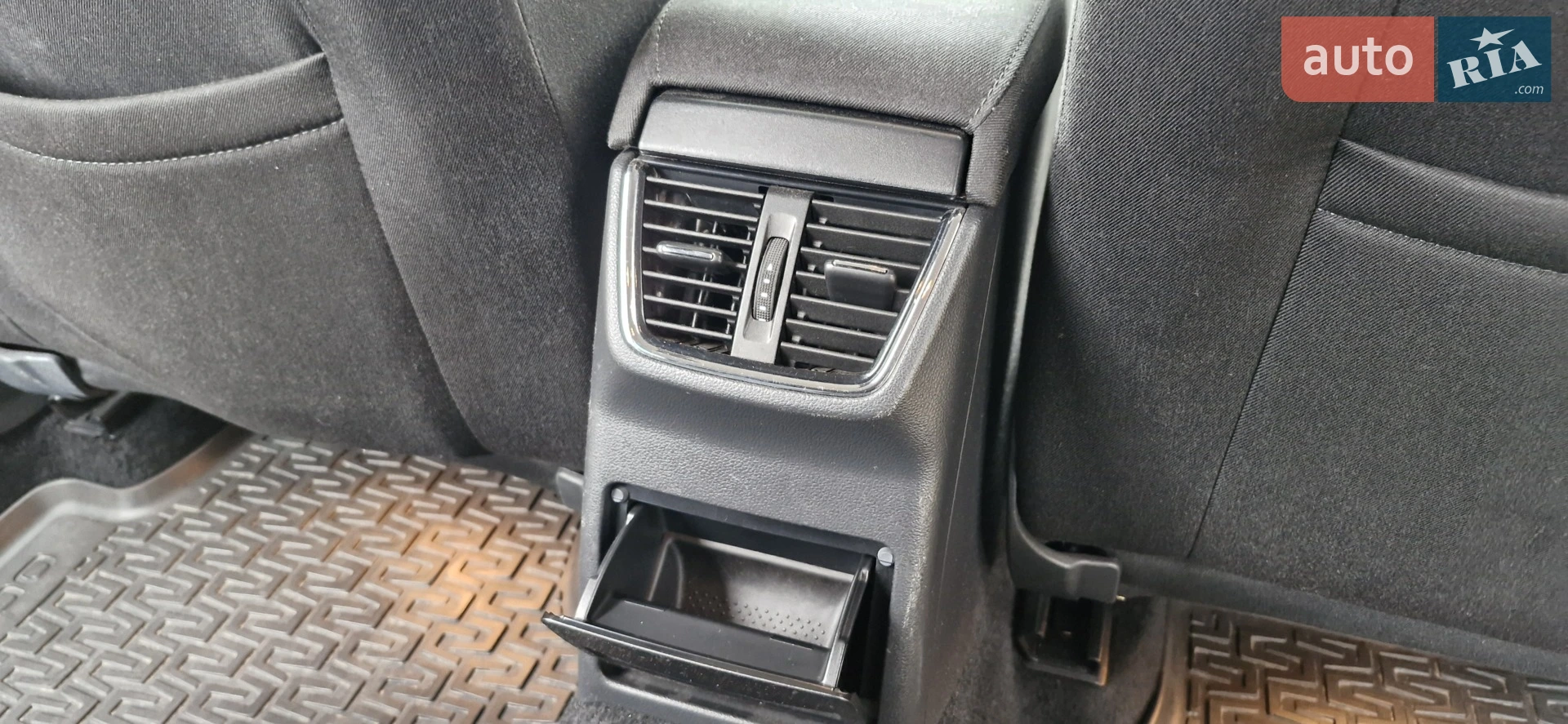 2018 Skoda Octavia - мініатюра 25