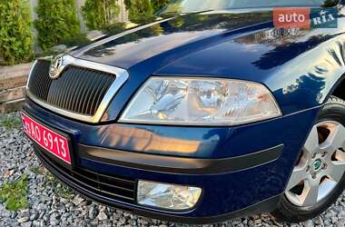 Лифтбек Skoda Octavia 2008 в 