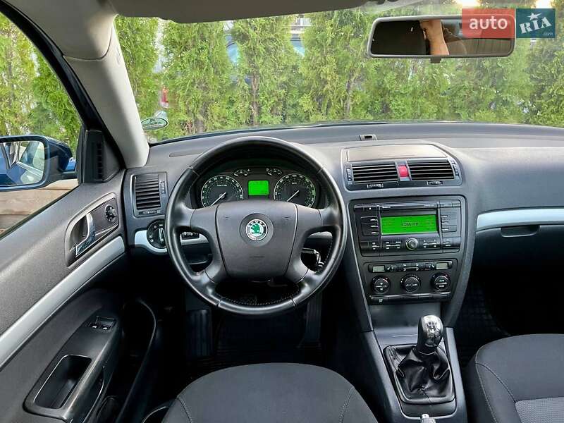 Лифтбек Skoda Octavia 2008 в Полтаве