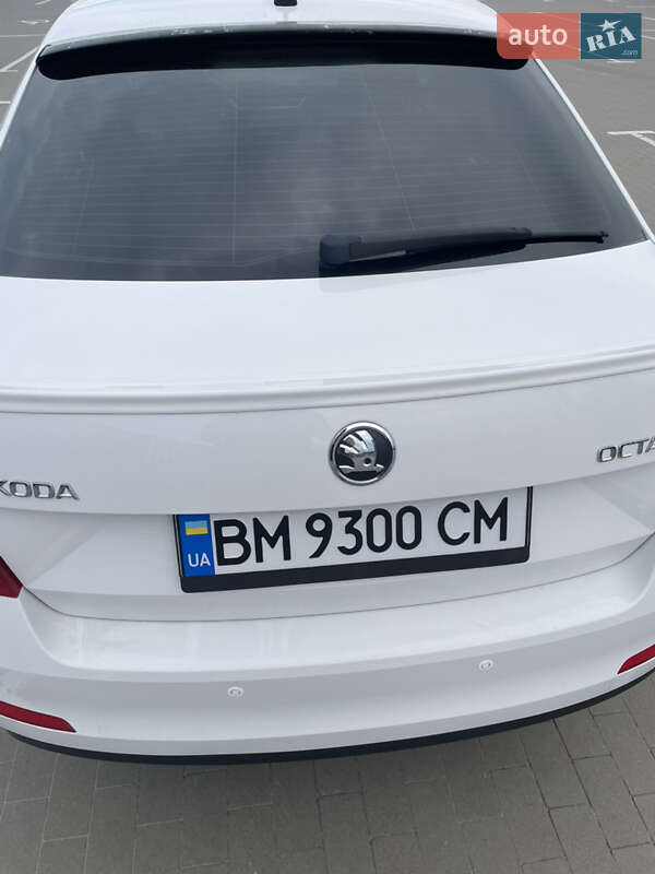 Лифтбек Skoda Octavia 2013 в Сумах