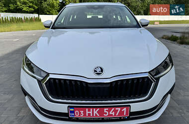 Универсал Skoda Octavia 2021 в 