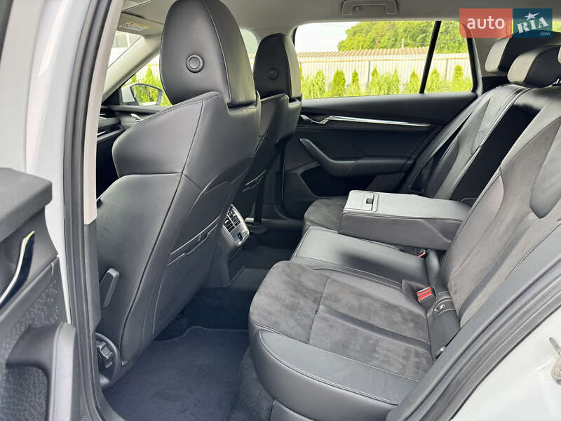 Универсал Skoda Octavia 2021 в Луцке