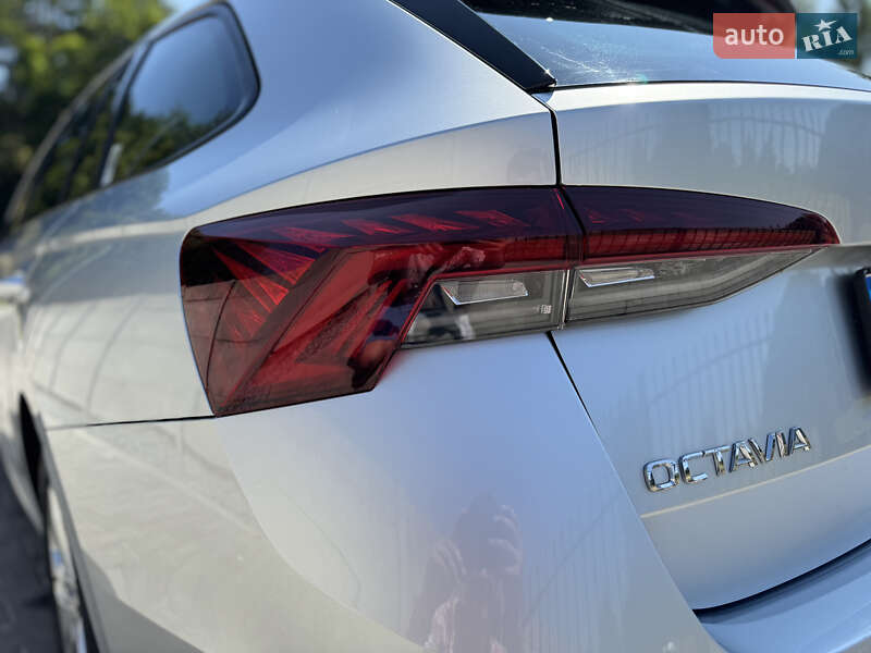 Універсал Skoda Octavia 2020 в Стрию