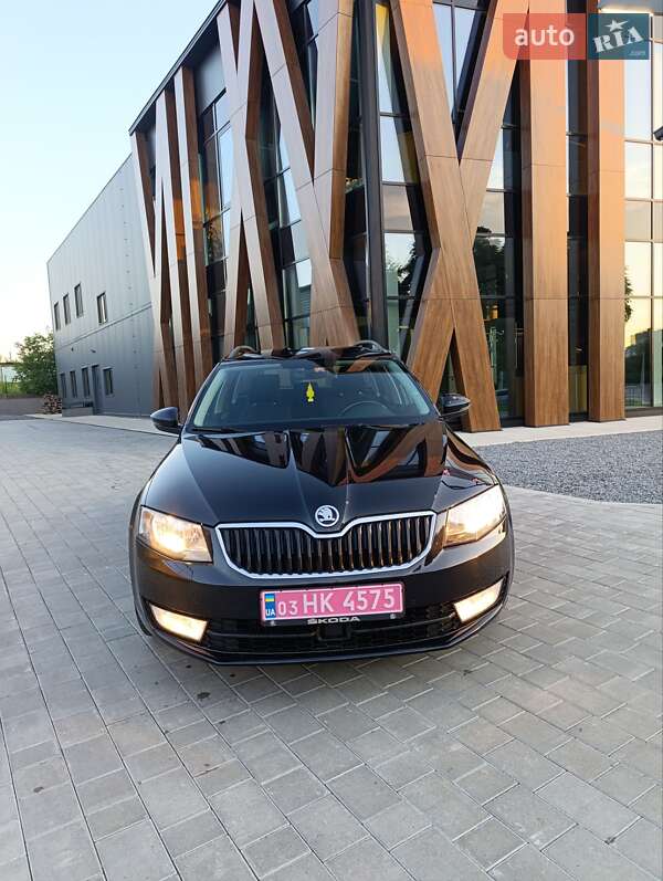 Универсал Skoda Octavia 2016 в Луцке