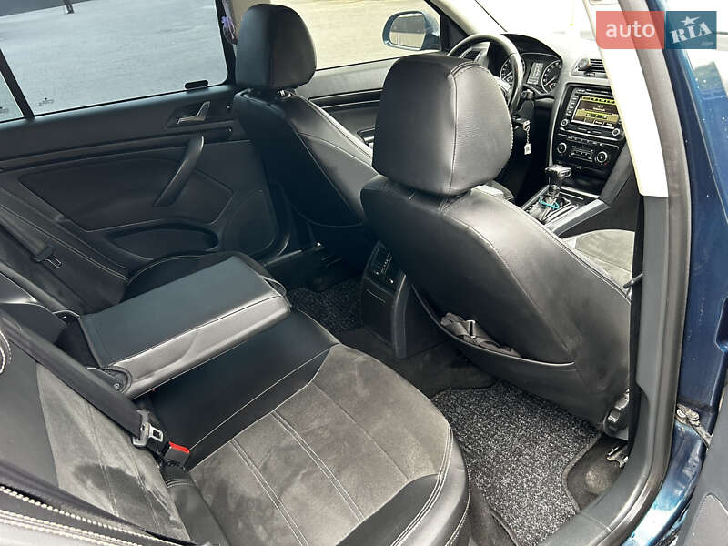 Универсал Skoda Octavia 2013 в Долине