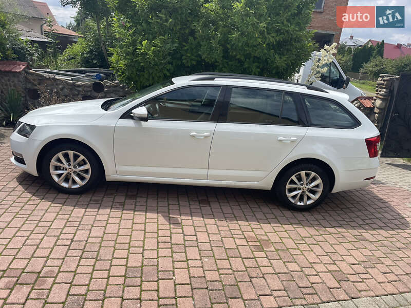 Універсал Skoda Octavia 2019 в Львові