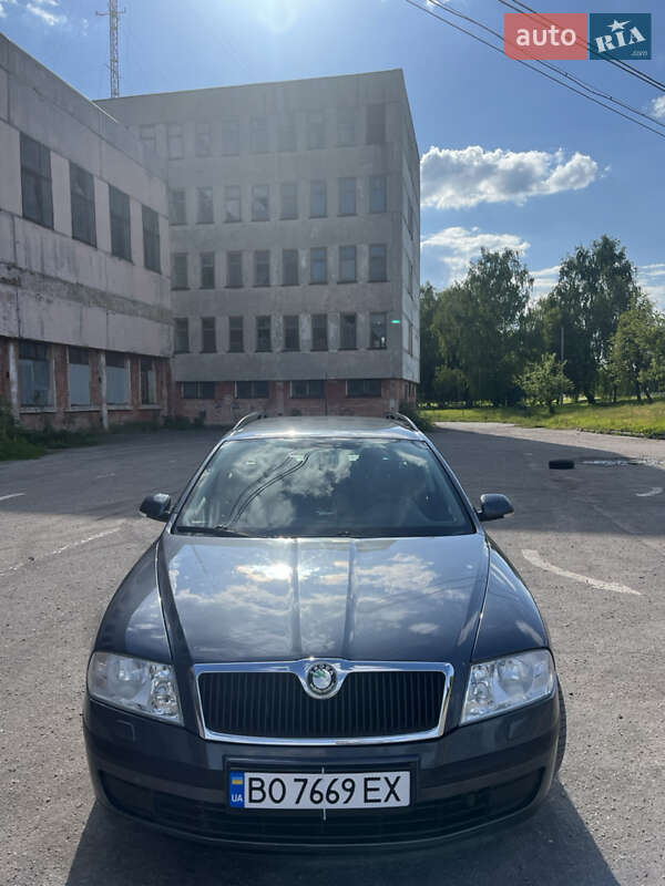 Универсал Skoda Octavia 2008 в Тернополе